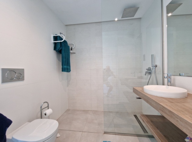 Resale - Apartment - Guardamar del Segura - El Raso