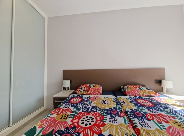 Resale - Apartment - Guardamar del Segura - El Raso