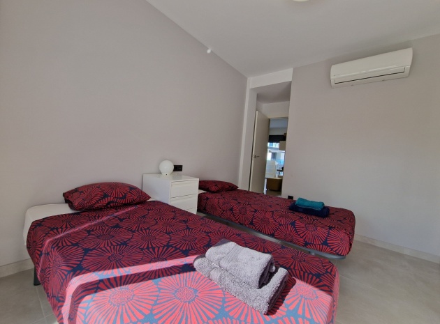 Resale - Apartment - Guardamar del Segura - El Raso