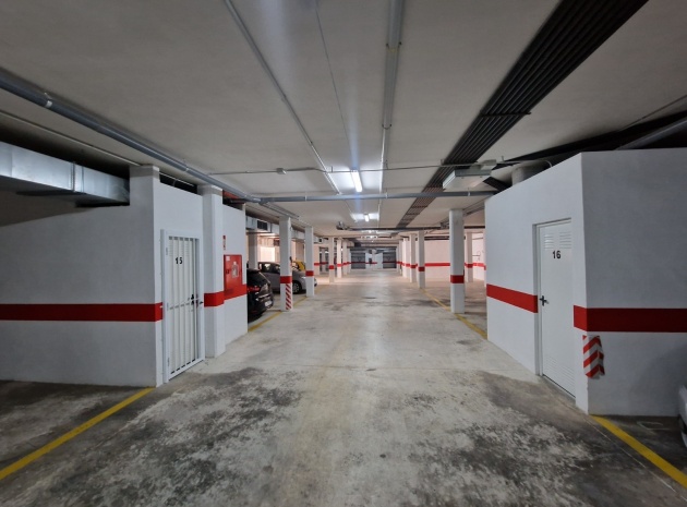 Resale - Apartment - Guardamar del Segura - El Raso