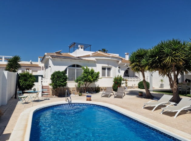 Resale - Villa - Ciudad Quesada - Pueblo Bravo