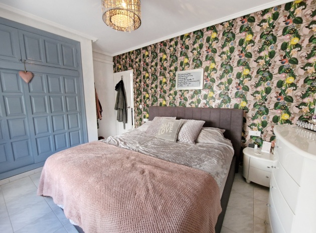Resale - Villa - Ciudad Quesada - Pueblo Bravo