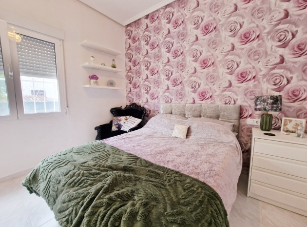 Resale - Villa - Ciudad Quesada - Pueblo Bravo
