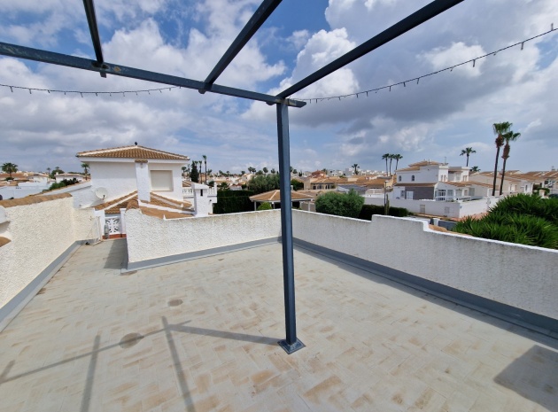 Resale - Villa - Ciudad Quesada - Pueblo Bravo