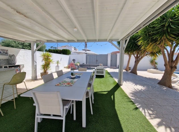 Resale - Villa - Ciudad Quesada - Pueblo Bravo