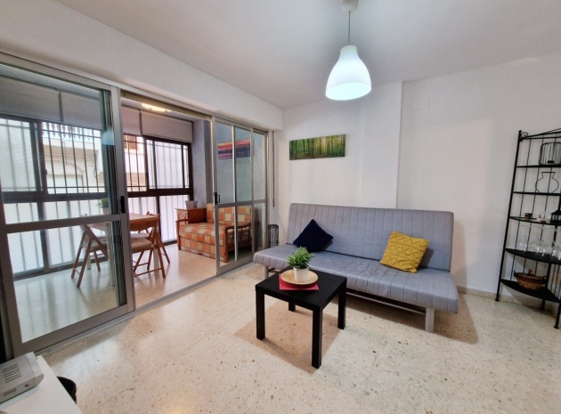 Wiederverkauf - Wohnung - Guardamar del Segura