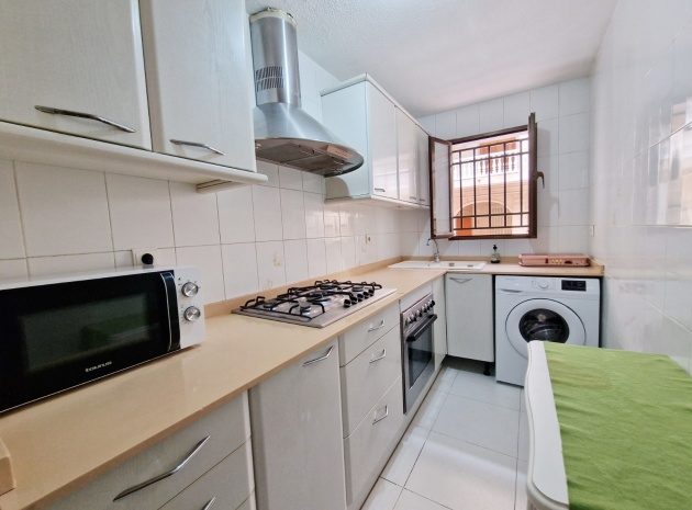 Wiederverkauf - Wohnung - Guardamar del Segura