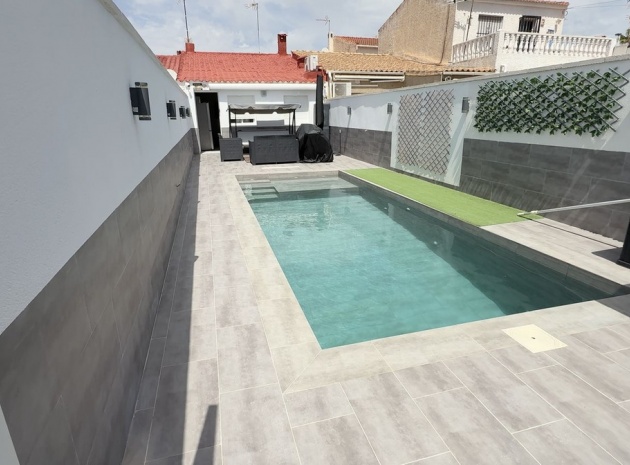 Revente - Maison de ville - Torrevieja - Torrevieja Centro