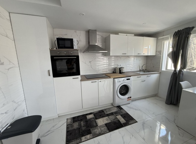 Revente - Maison de ville - Torrevieja - Torrevieja Centro