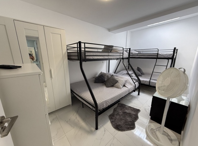 Revente - Maison de ville - Torrevieja - Torrevieja Centro