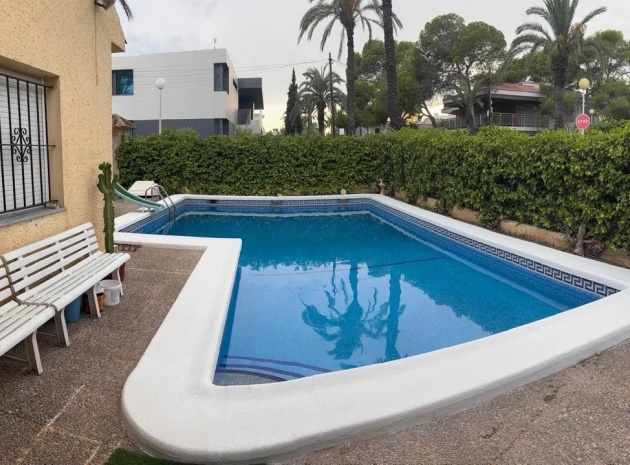 Wederverkoop - Villa - Torrevieja - Torrevieja Centro