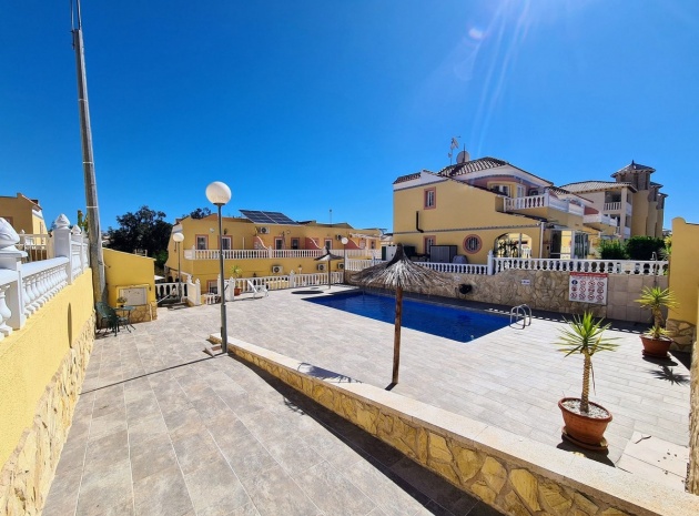 Revente - Maison de ville - Villamartin