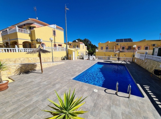 Revente - Maison de ville - Villamartin