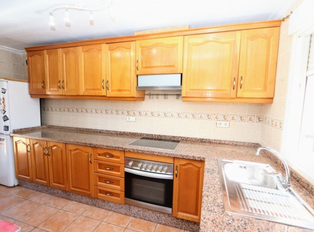 Resale - Villa - Orihuela - Villamartin