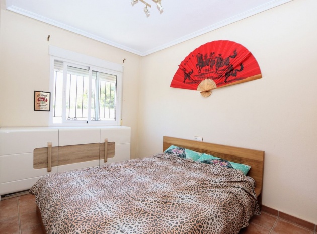 Resale - Villa - Orihuela - Villamartin