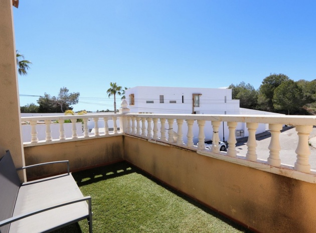 Resale - Villa - Orihuela - Villamartin
