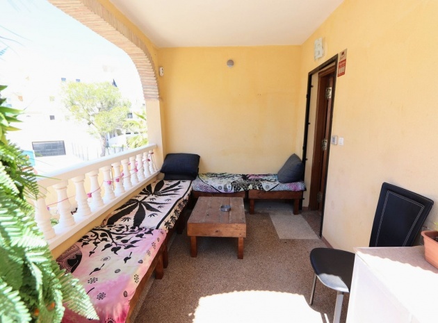 Resale - Villa - Orihuela - Villamartin