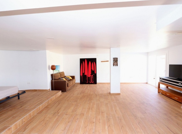 Resale - Villa - Orihuela - Villamartin