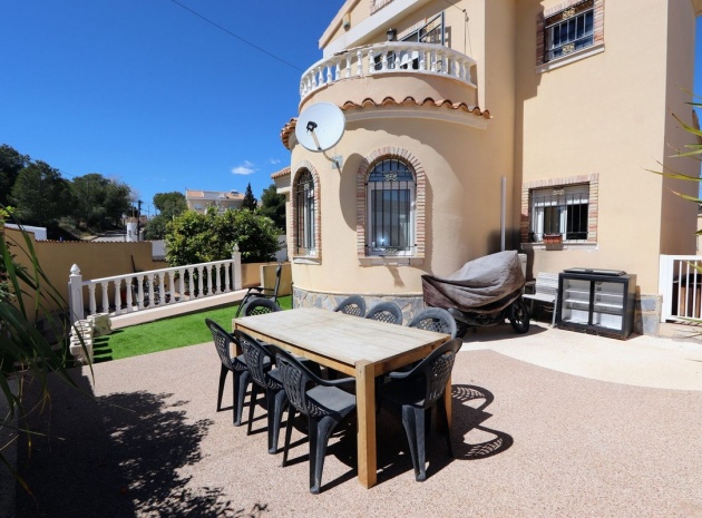 Resale - Villa - Orihuela - Villamartin
