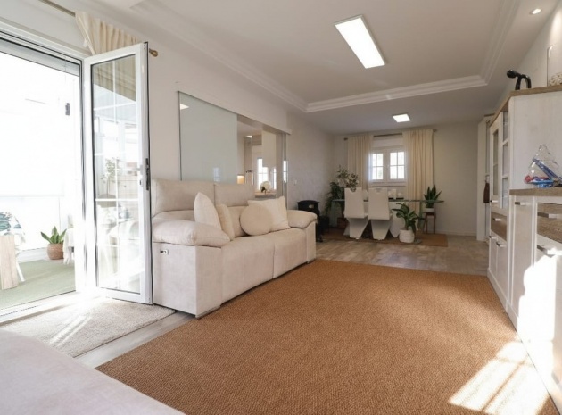 Resale - Villa - Orihuela - Villamartin