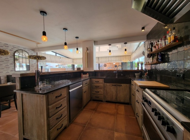 Återförsäljning - Villa - Calpe - Calpe Centro