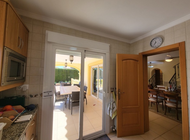 Återförsäljning - Villa - Calpe - Calpe Centro