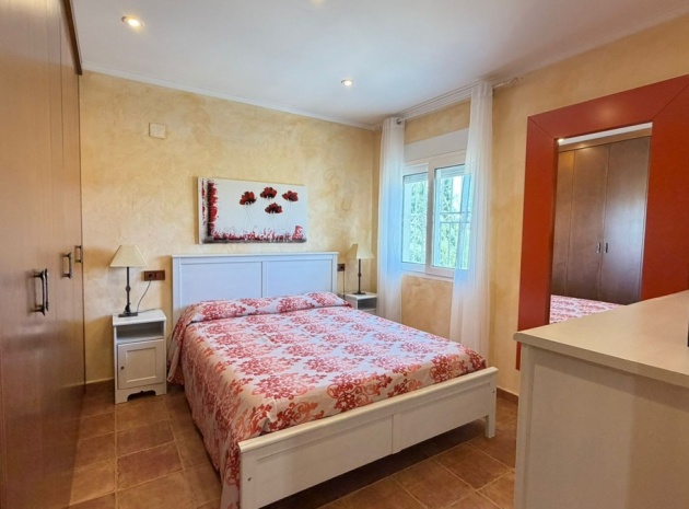 Återförsäljning - Villa - Orihuela - Orihuela Centro