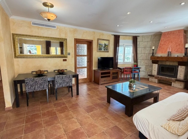 Återförsäljning - Villa - Orihuela - Orihuela Centro