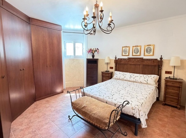 Återförsäljning - Villa - Orihuela - Orihuela Centro
