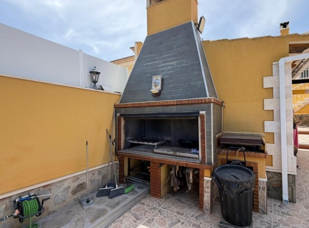 Återförsäljning - Villa - Orihuela - Orihuela Centro