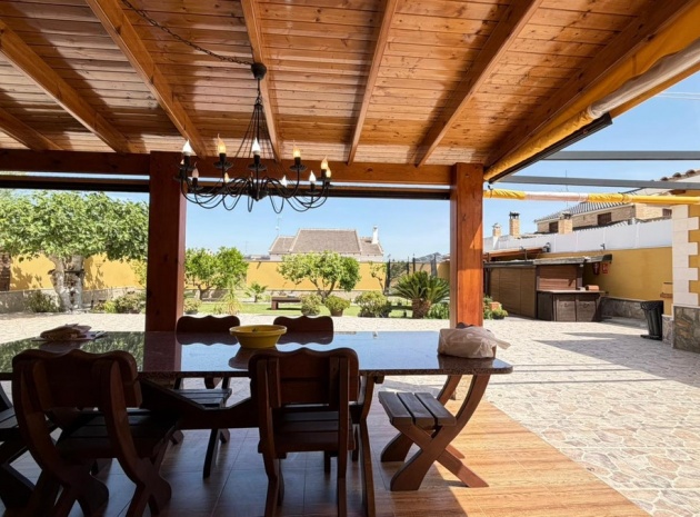 Återförsäljning - Villa - Orihuela - Orihuela Centro