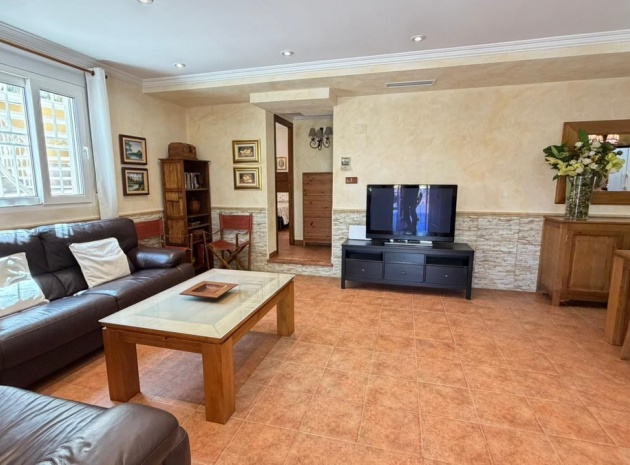 Återförsäljning - Villa - Orihuela - Orihuela Centro