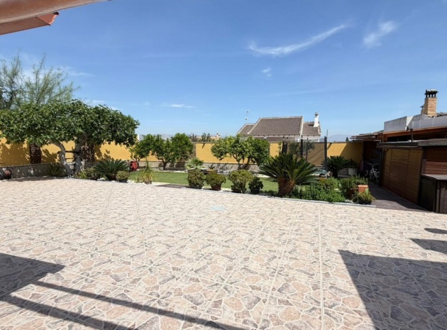 Återförsäljning - Villa - Orihuela - Orihuela Centro