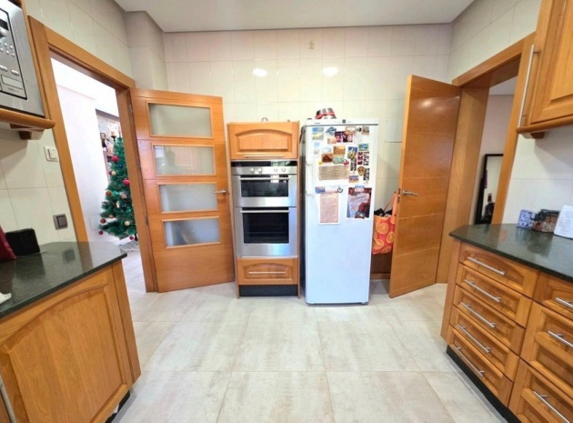 Återförsäljning - Villa - Orihuela - Campoamor