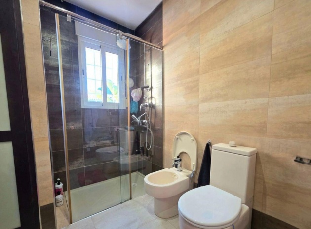 Återförsäljning - Villa - Orihuela - Campoamor