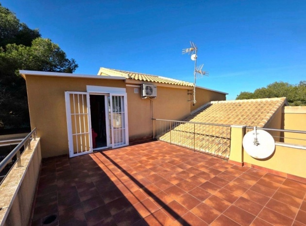 Återförsäljning - Villa - Orihuela - Campoamor