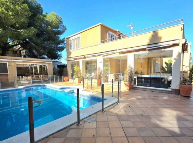 Återförsäljning - Villa - Orihuela - Campoamor