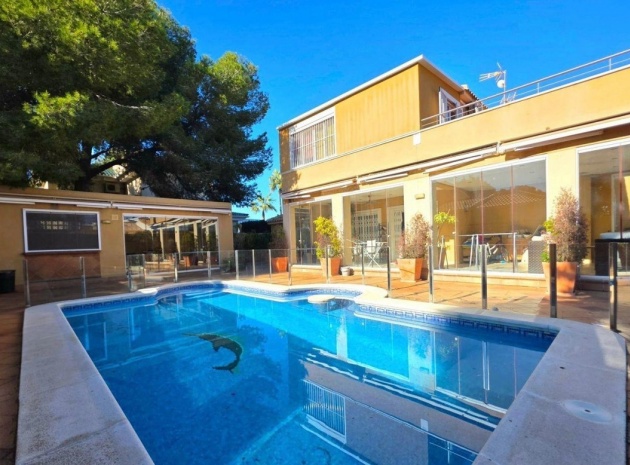 Återförsäljning - Villa - Orihuela - Campoamor