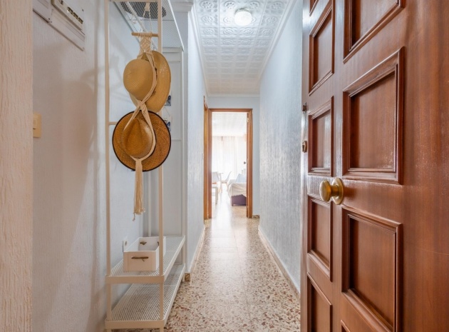 Wederverkoop - Appartement - Torrevieja - Torrevieja Centro