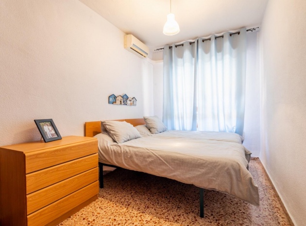Wederverkoop - Appartement - Torrevieja - Torrevieja Centro