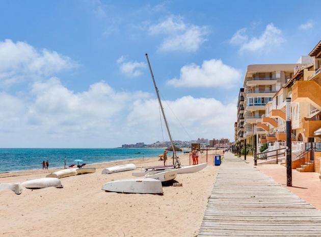 Återförsäljning - Lägenhet - Torrevieja - La Mata