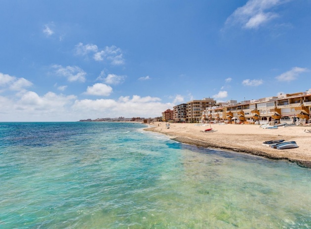 Återförsäljning - Lägenhet - Torrevieja - La Mata