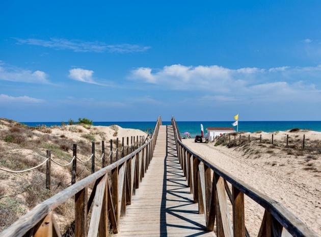 Återförsäljning - Lägenhet - Torrevieja - La Mata