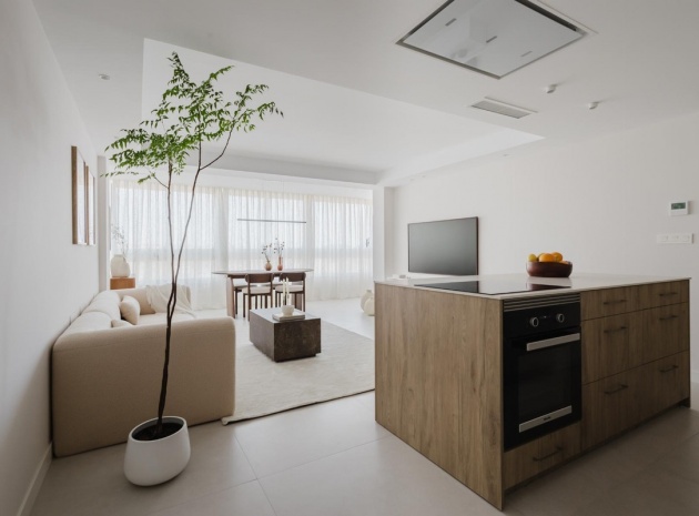 Resale - Apartment - Torrevieja - Torrevieja Centro