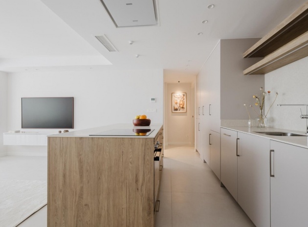 Resale - Apartment - Torrevieja - Torrevieja Centro