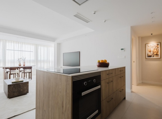 Resale - Apartment - Torrevieja - Torrevieja Centro