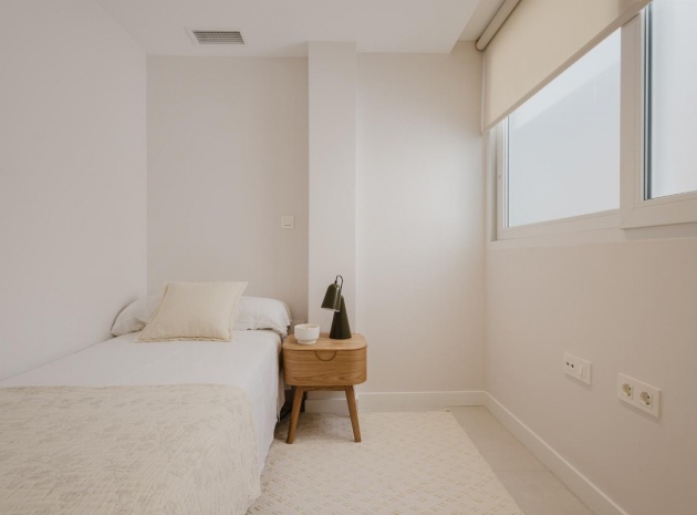 Resale - Apartment - Torrevieja - Torrevieja Centro