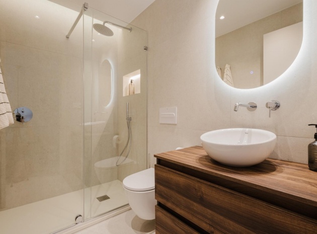 Resale - Apartment - Torrevieja - Torrevieja Centro