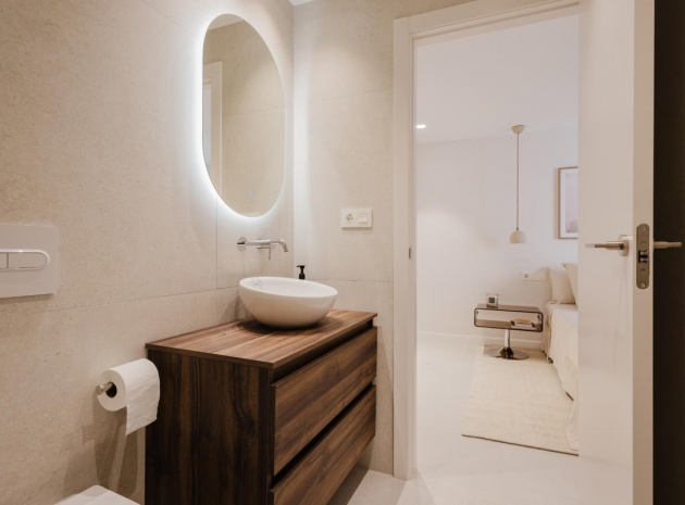 Resale - Apartment - Torrevieja - Torrevieja Centro