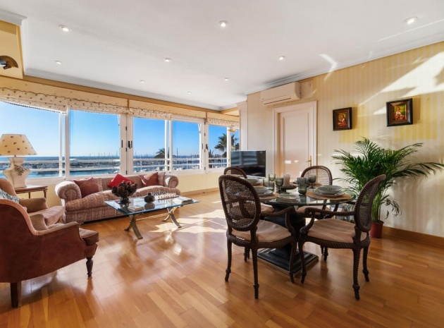 Wederverkoop - Appartement - Torrevieja - Torrevieja Centro